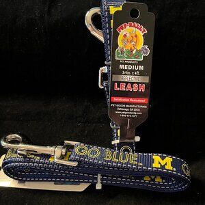 Pup Rally Michigan Wolverines Reflective Leash NWT
